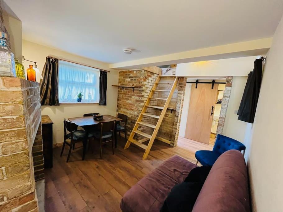 Cute And Cosy Little Cottage Heathfield Exterior photo
