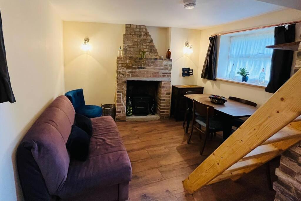 Cute And Cosy Little Cottage Heathfield Exterior photo